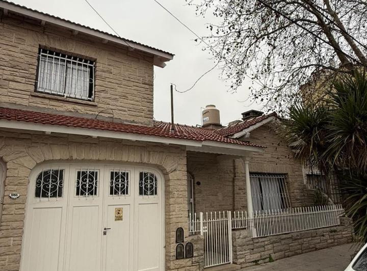 PH · 135m² · 4 Ambientes · 1 Cochera
