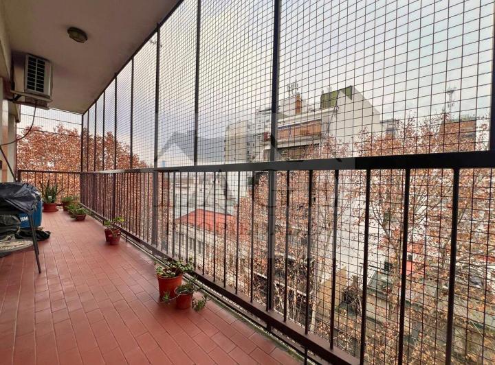 Departamento · 80m² · 4 Ambientes · 3 Cocheras