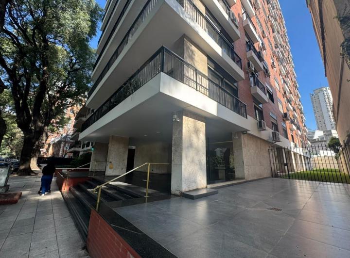 Departamento · 150m² · 5 Ambientes · 1 Cochera