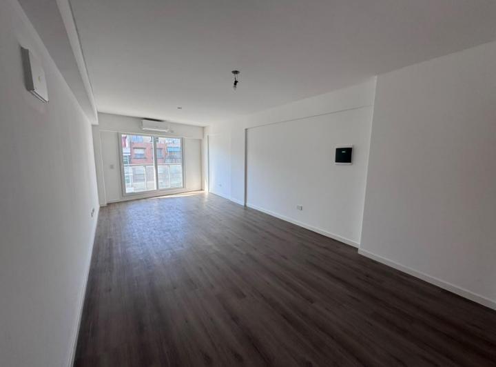 Departamento · 128m² · 4 Ambientes · 1 Cochera