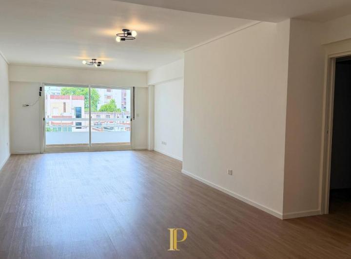 Departamento · 125m² · 4 Ambientes · 2 Cocheras