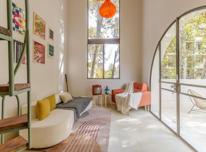 Casa · 223m² · 7 Ambientes · 2 Cocheras