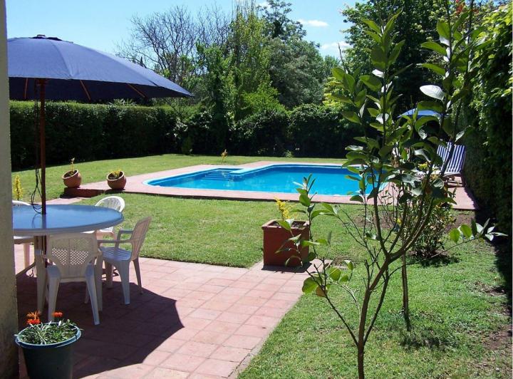 Casa · 138m² · 5 Ambientes · 3 Cocheras