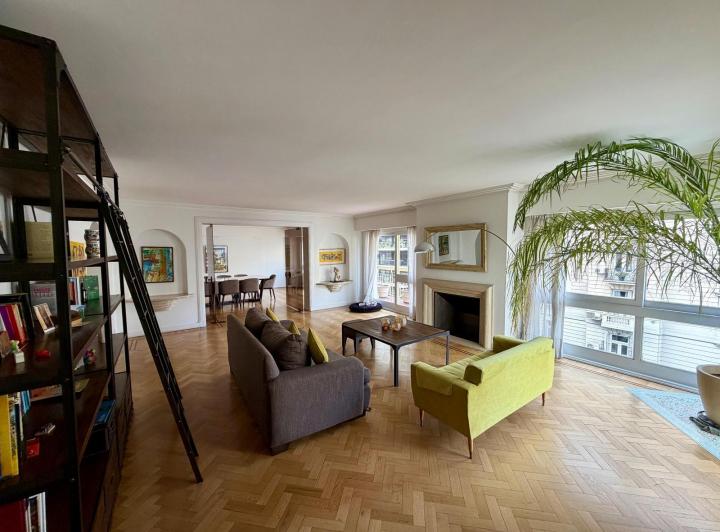 Departamento · 280m² · 5 Ambientes · 1 Cochera