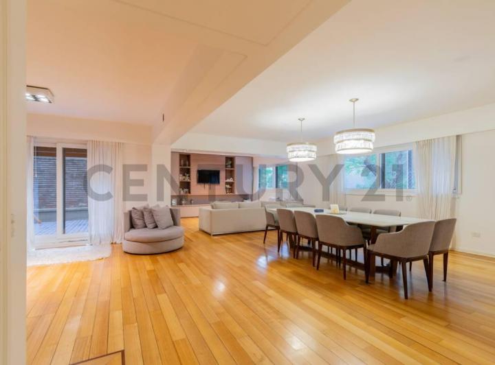 Departamento · 269m² · 5 Ambientes · 2 Cocheras