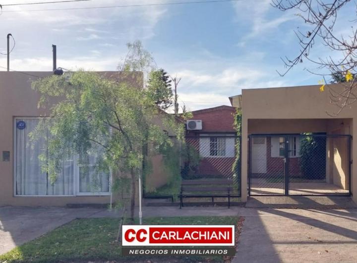 Casa · 250m² · 3 Dormitorios · 1 Cochera