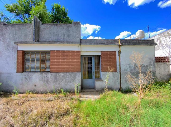 Casa · 105m² · 5 Ambientes · 1 Cochera