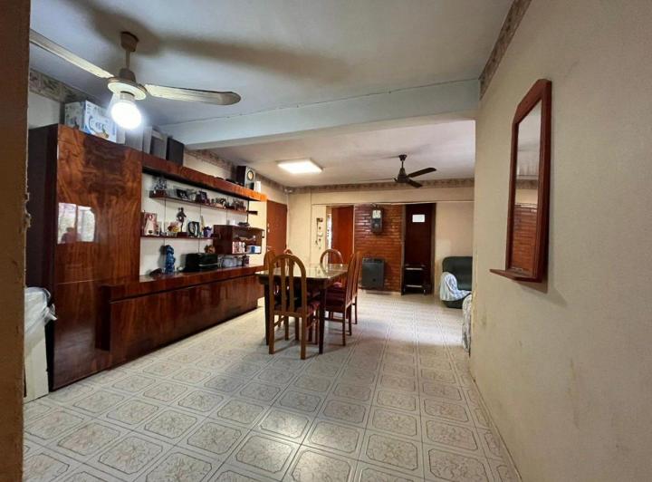 Departamento · 93m² · 5 Ambientes · 1 Cochera