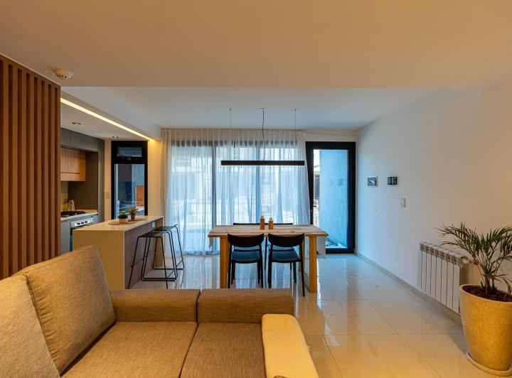 Casa · 131m² · 5 Ambientes