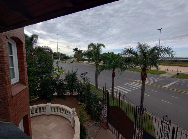 Casa · 1m² · 3 Dormitorios · 1 Cochera