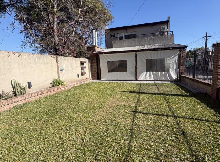 Casa · 140m² · 3 Ambientes