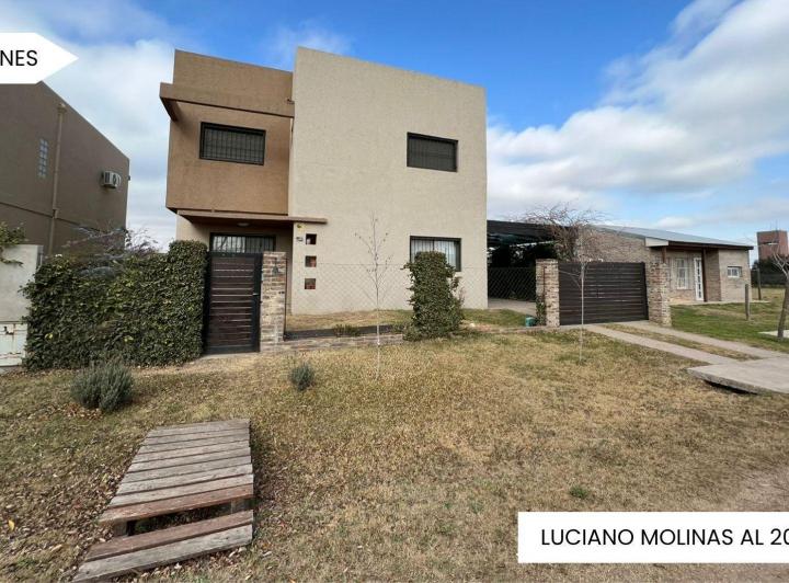 Casa · 185m² · 6 Ambientes · 1 Cochera