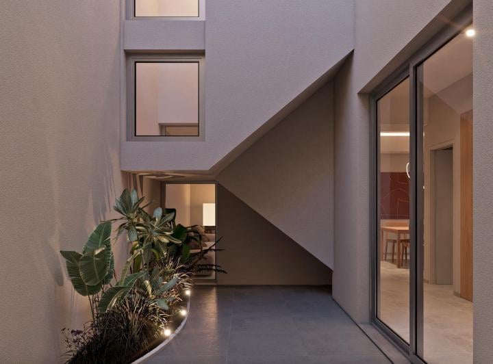 Casa · 130m² · 8 Ambientes