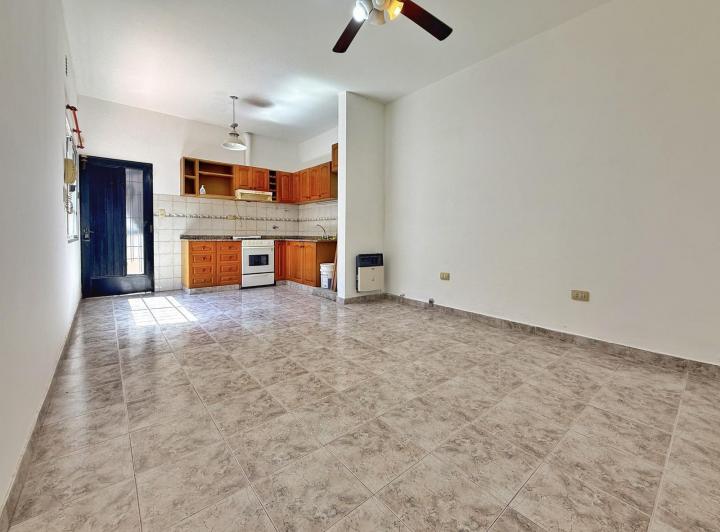 Casa · 85m² · 3 Ambientes · 1 Cochera