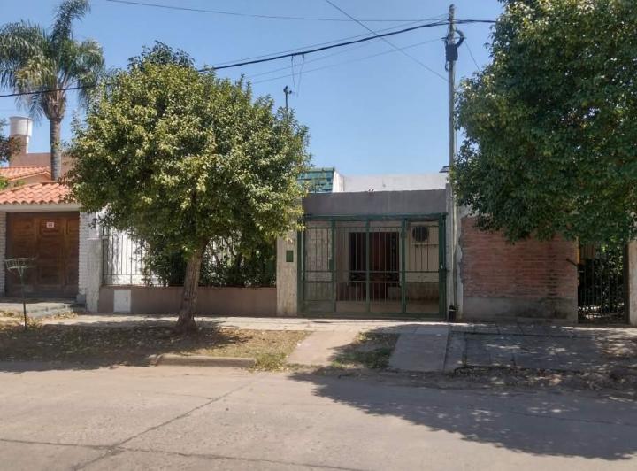 Casa · 135m² · 8 Ambientes