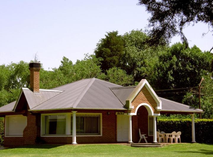 Casa · 1660m² · 5 Ambientes · 1 Cochera