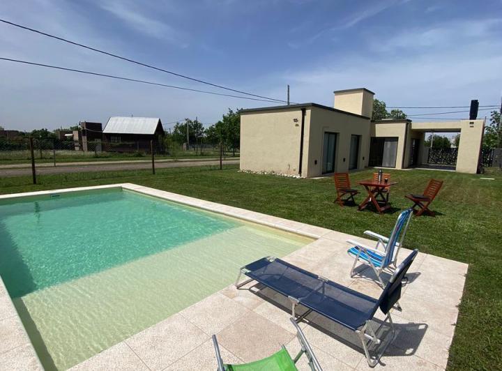 Casa · 88m² · 4 Ambientes · 1 Cochera