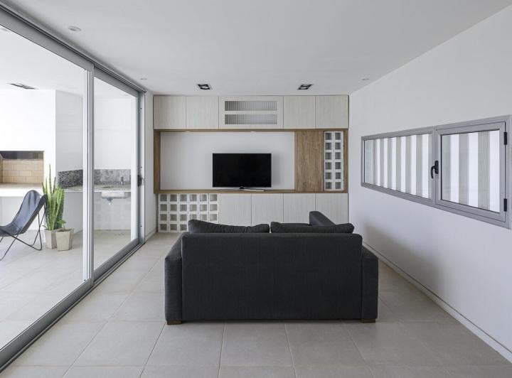 Casa · 128m² · 5 Ambientes · 2 Cocheras
