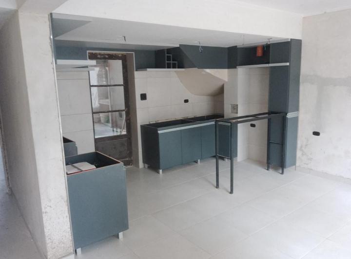 Casa · 140m² · 4 Ambientes · 1 Cochera