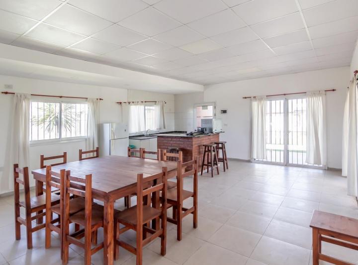 Casa · 120m² · 3 Ambientes · 1 Cochera