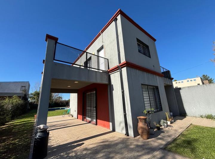 Casa · 123m² · 5 Ambientes