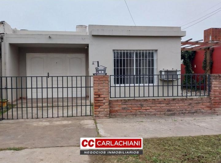 Casa · 113m² · 2 Dormitorios · 1 Cochera
