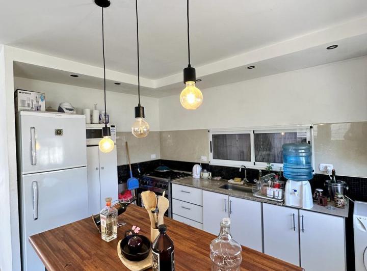 Casa · 130m² · 6 Ambientes · 1 Cochera