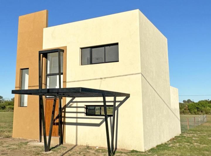 Casa · 132m² · 3 Dormitorios · 1 Cochera