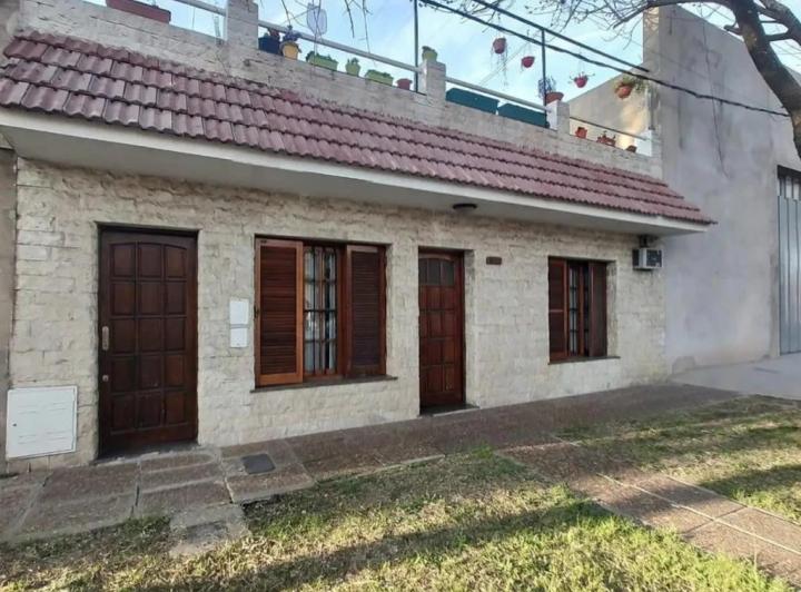 Casa · 103m² · 2 Dormitorios