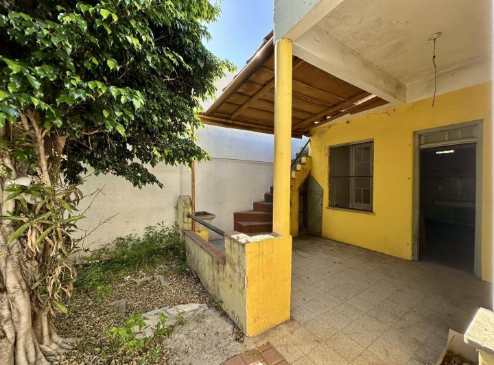 Casa · 75m² · 4 Ambientes · 1 Cochera