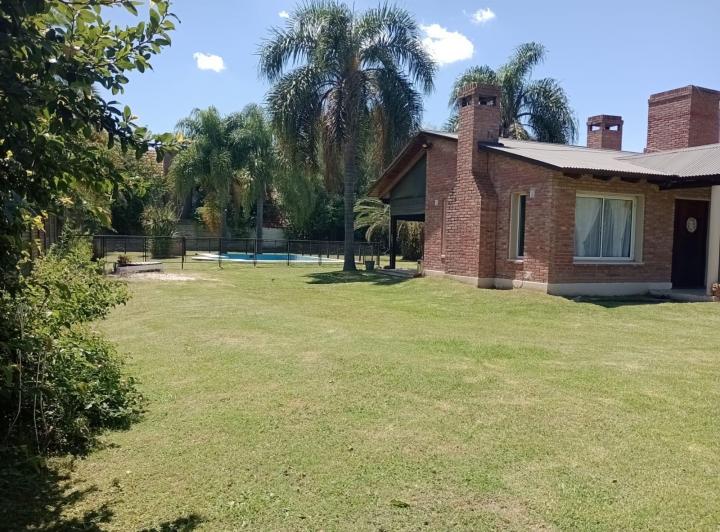 Casa · 150m² · 7 Ambientes · 1 Cochera