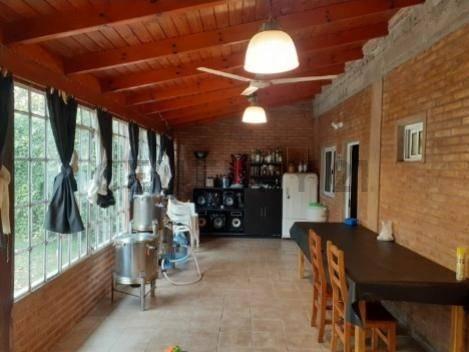Casa · 196m² · 5 Ambientes · 2 Cocheras