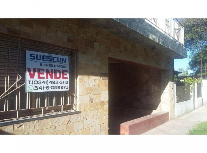 Casa · 145m² · 5 Ambientes · 1 Cochera