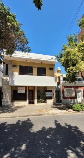 Casa · 211m² · 7 Ambientes