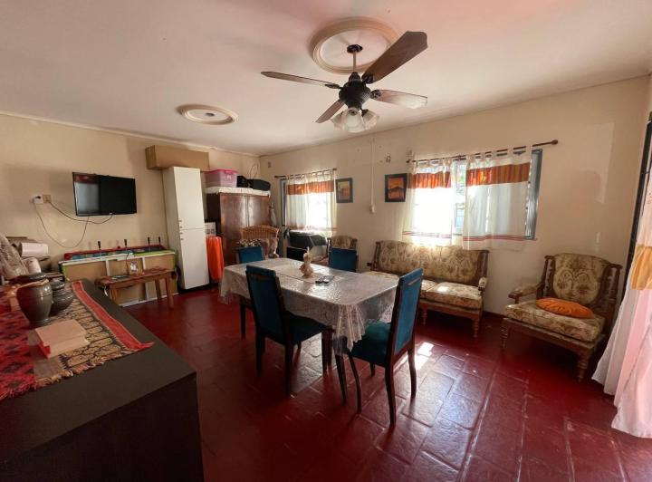 Casa · 150m² · 5 Ambientes · 2 Cocheras