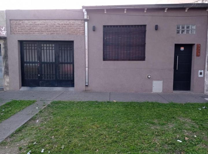 Casa · 150m² · 3 Ambientes · 1 Cochera