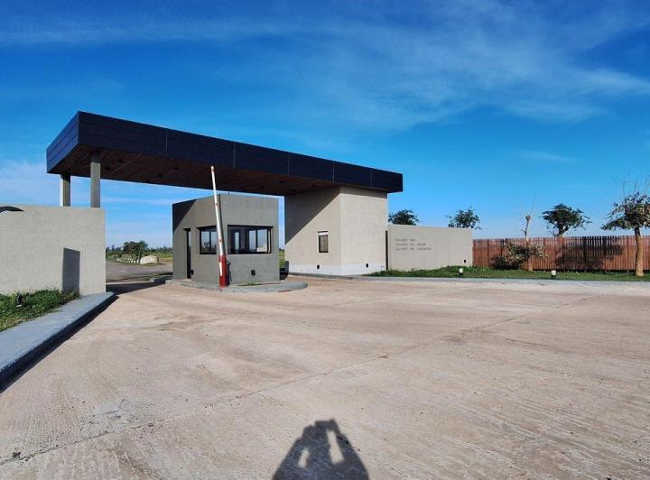 Casa · 53m² · 4 Ambientes · 1 Cochera
