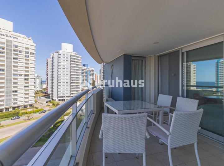 Departamento · 180m² · 4 Ambientes · 1 Cochera