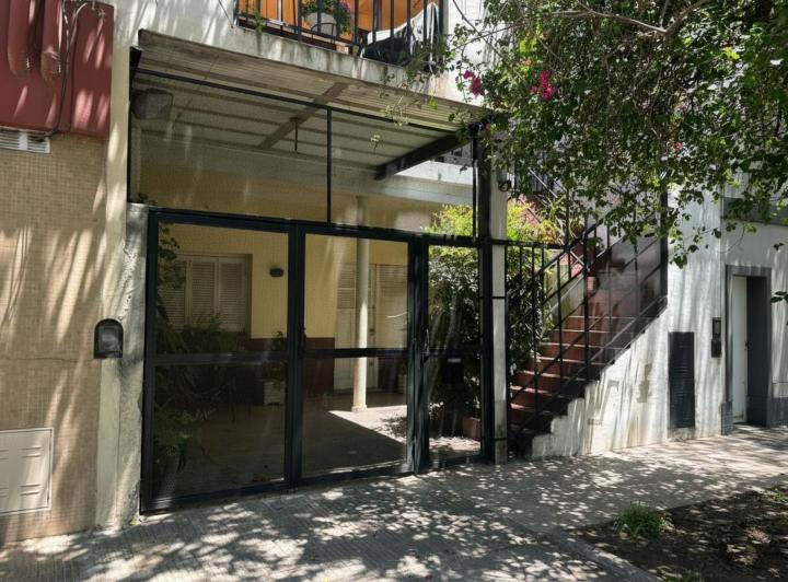Casa · 190m² · 6 Ambientes · 1 Cochera