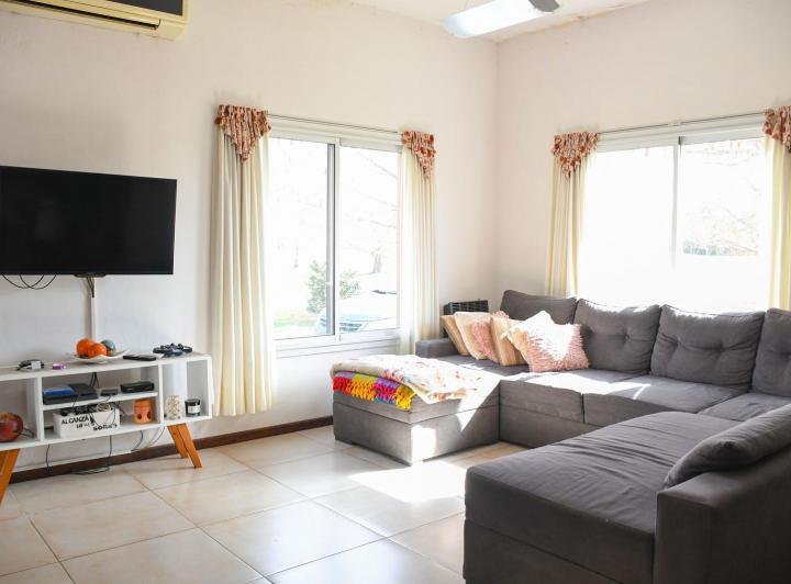 Casa · 109m² · 5 Ambientes · 1 Cochera