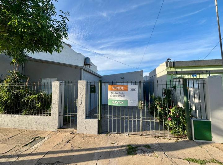 Casa · 95m² · 3 Ambientes · 1 Cochera