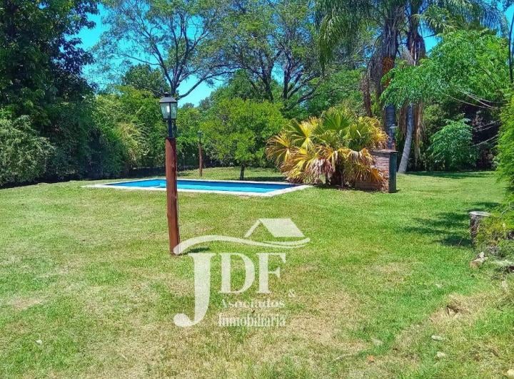 Casa · 150m² · 6 Ambientes · 4 Cocheras