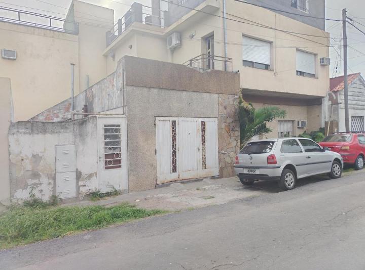 Casa · 90m² · 3 Ambientes · 1 Cochera