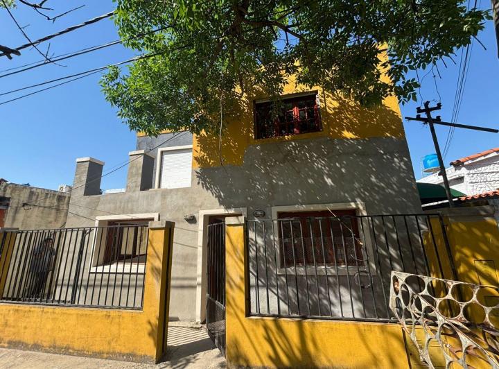 Casa · 130m² · 6 Ambientes