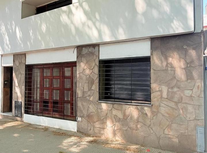 Casa · 150m² · 7 Ambientes