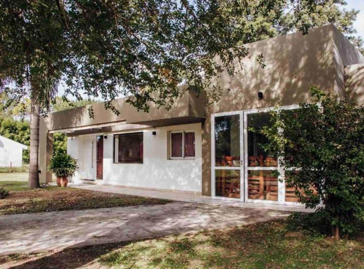 Casa · 130m² · 5 Ambientes · 2 Cocheras