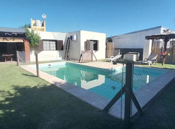 Casa · 100m² · 5 Ambientes · 1 Cochera