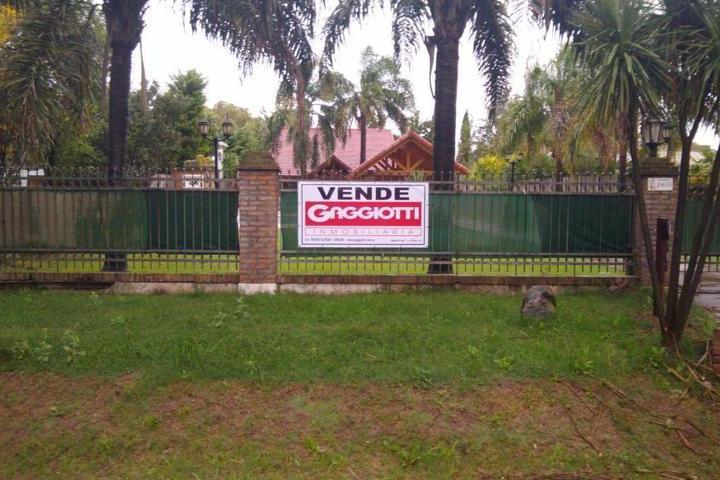 Casa · 264m² · 3 Dormitorios · 1 Cochera