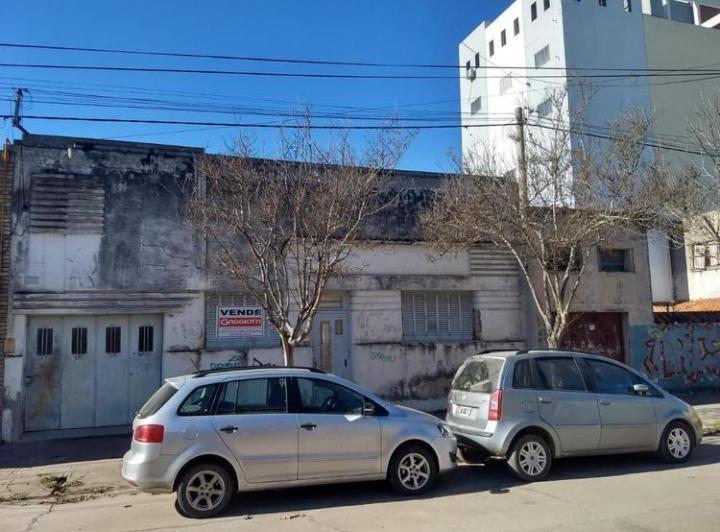 Casa · 130m² · 3 Dormitorios · 1 Cochera