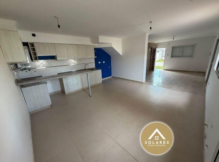 Casa · 115m² · 5 Ambientes · 1 Cochera